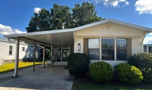 Don’t Miss This Charming Home in Hidden Golf