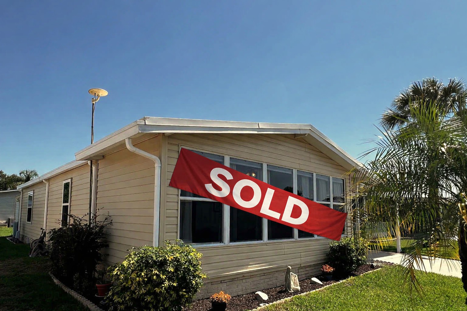 SOLD    Lots of updates in this home in Swiss Golf & Tennis!