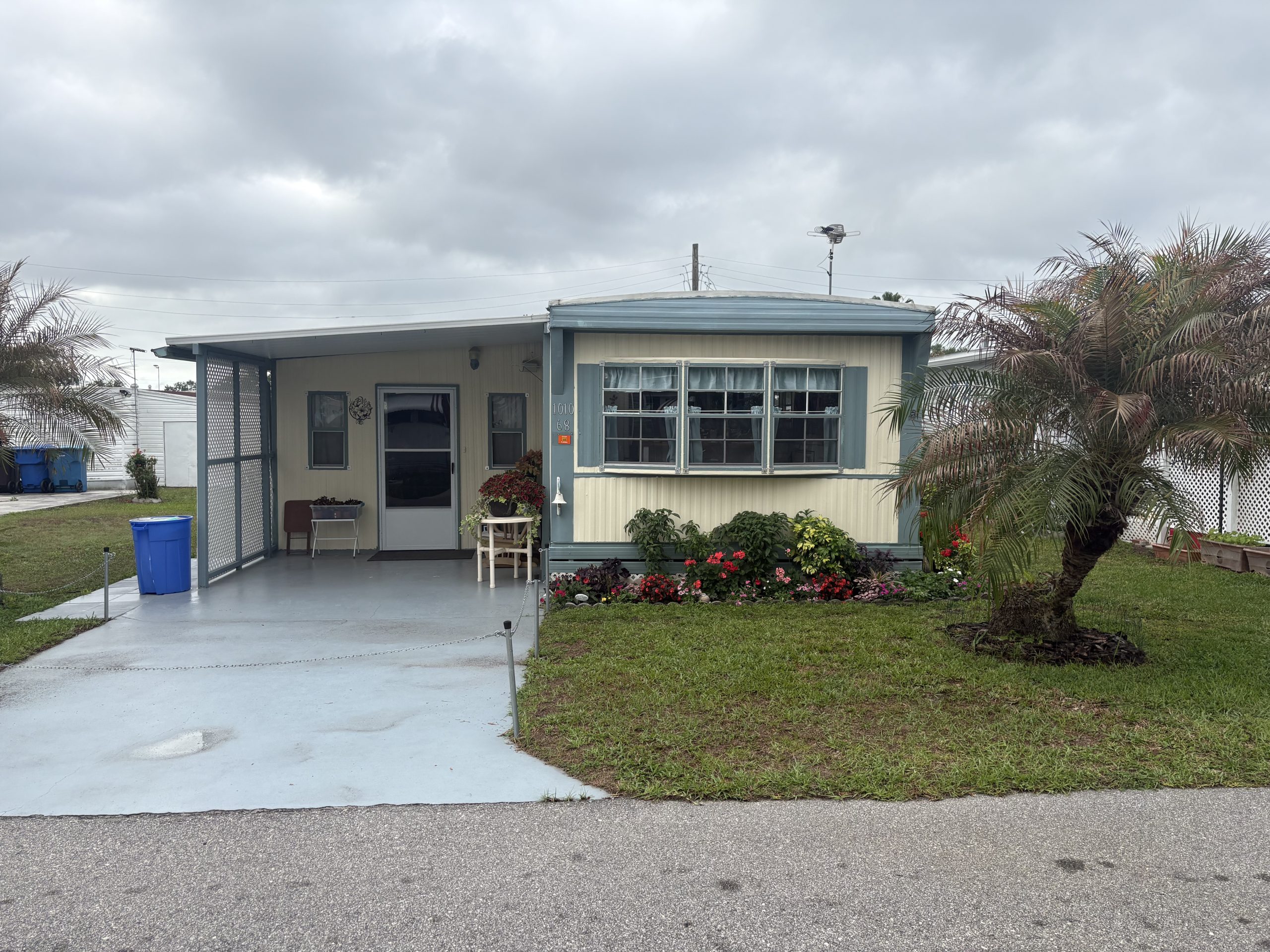 Charming 2 Bedroom Home in Peaceful 55+ Community – Central Florida Living at Its Best